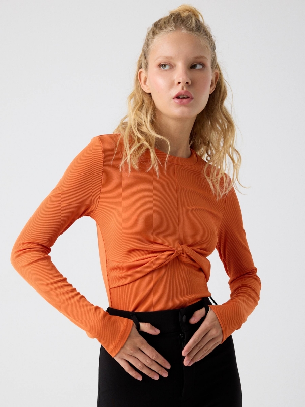 Ribbed t-shirt with knot gather orange middle front view