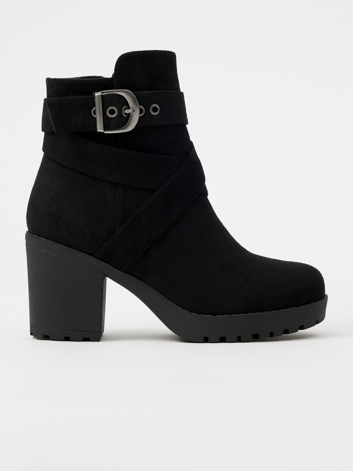 Black ankle boot with crossed straps and buckle black