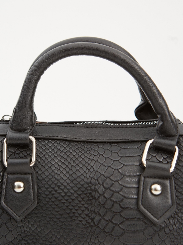 Leather effect bowling bag black detail view
