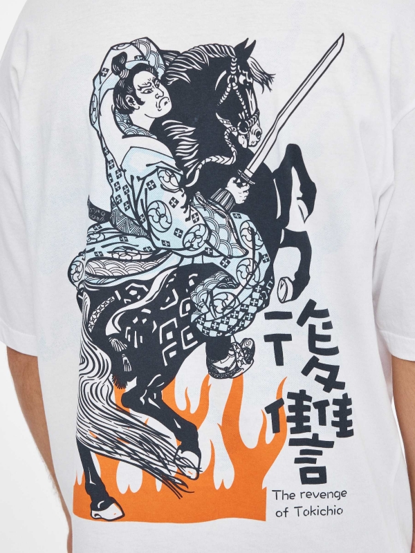 Camiseta estampado japonés blanco vista detalle