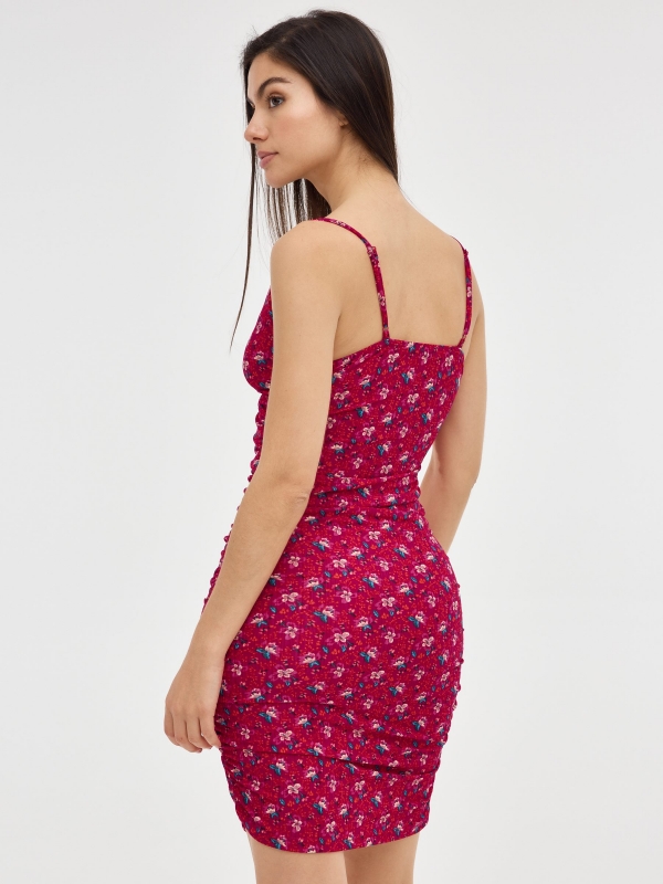 Mini-vestido com estampas florais desbotado vermelho vista meia traseira