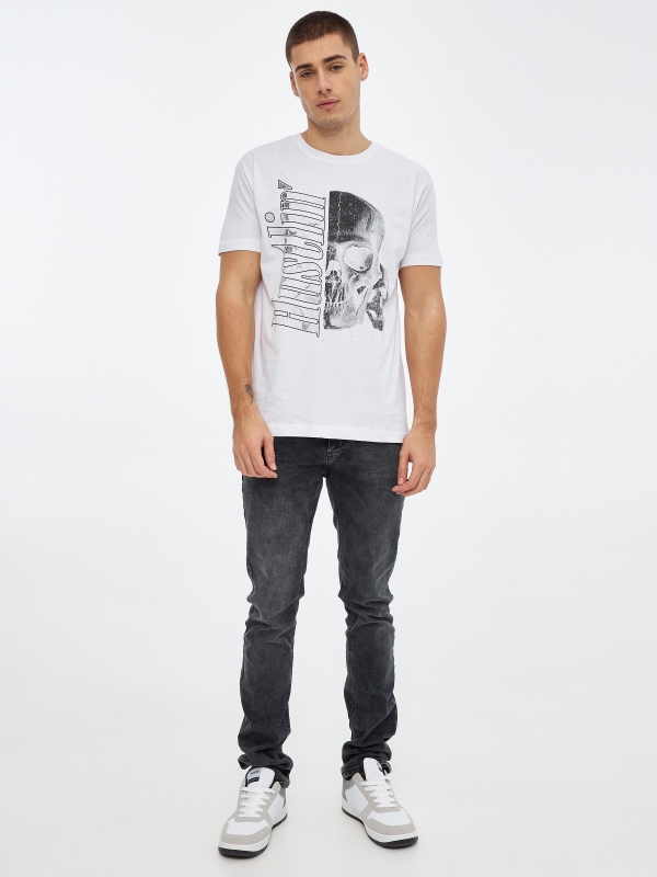 Skull printed t-shirt white front view