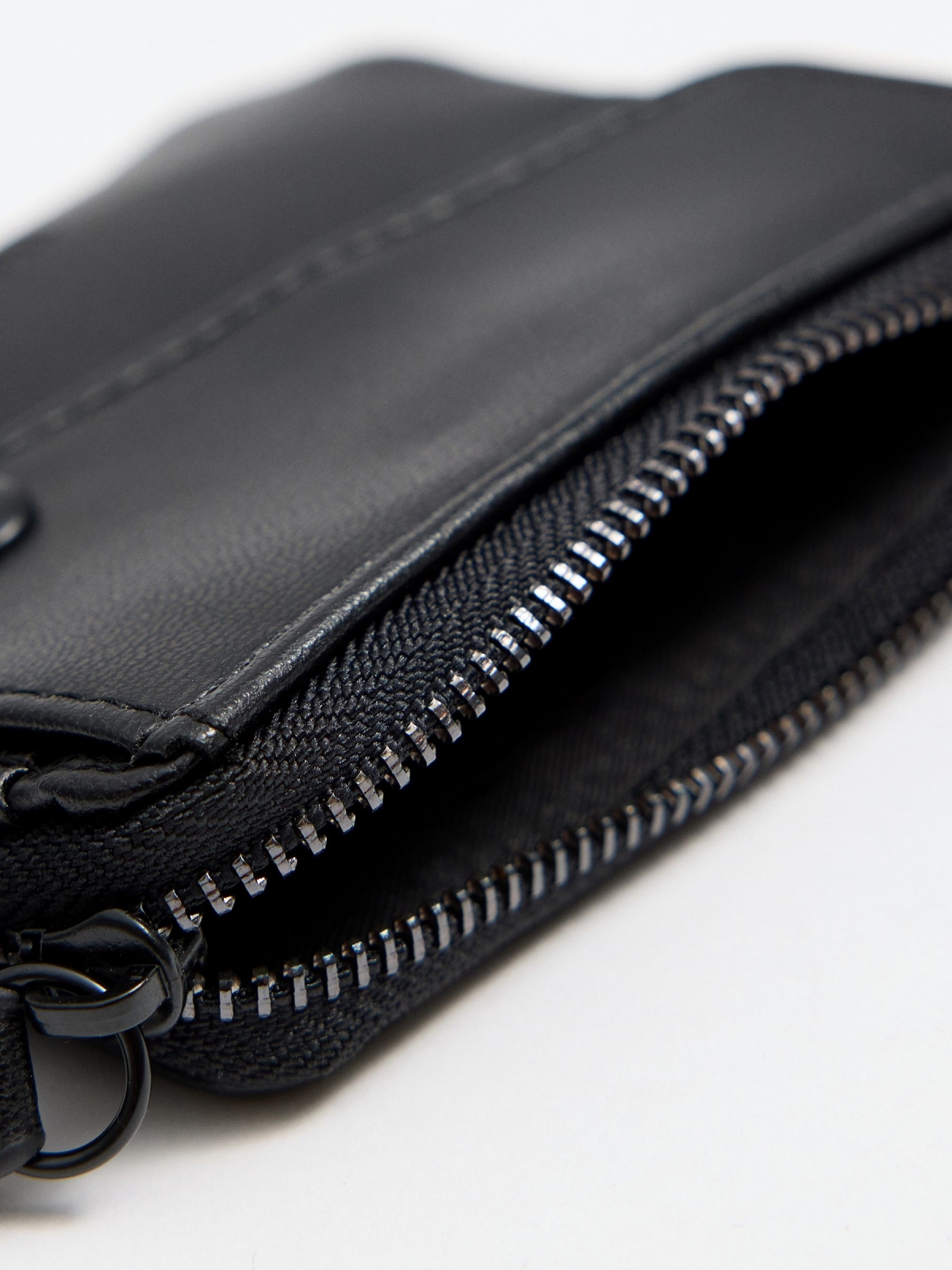 Black leather effect purse black detail view