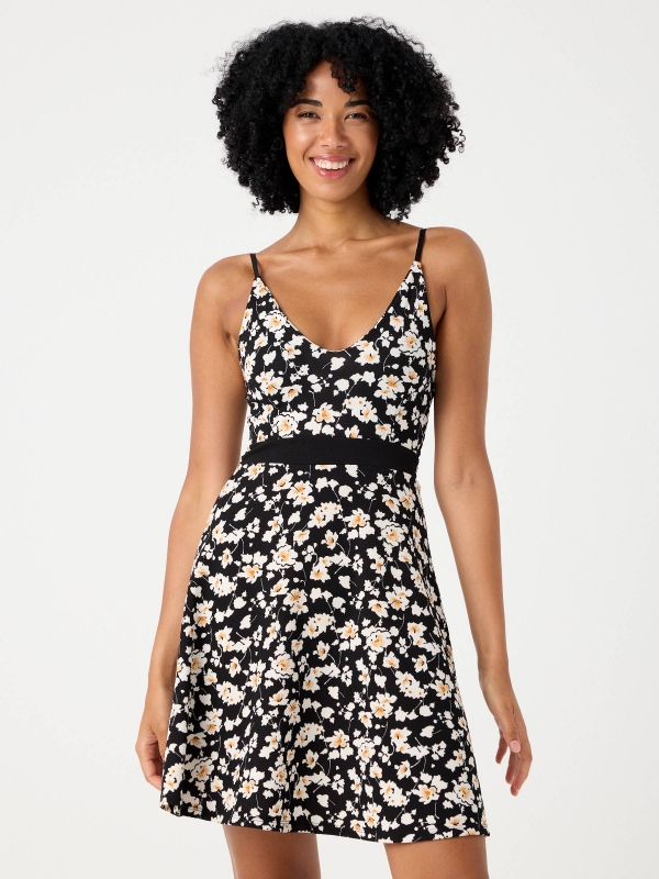 Floral print stretch dress black middle front view