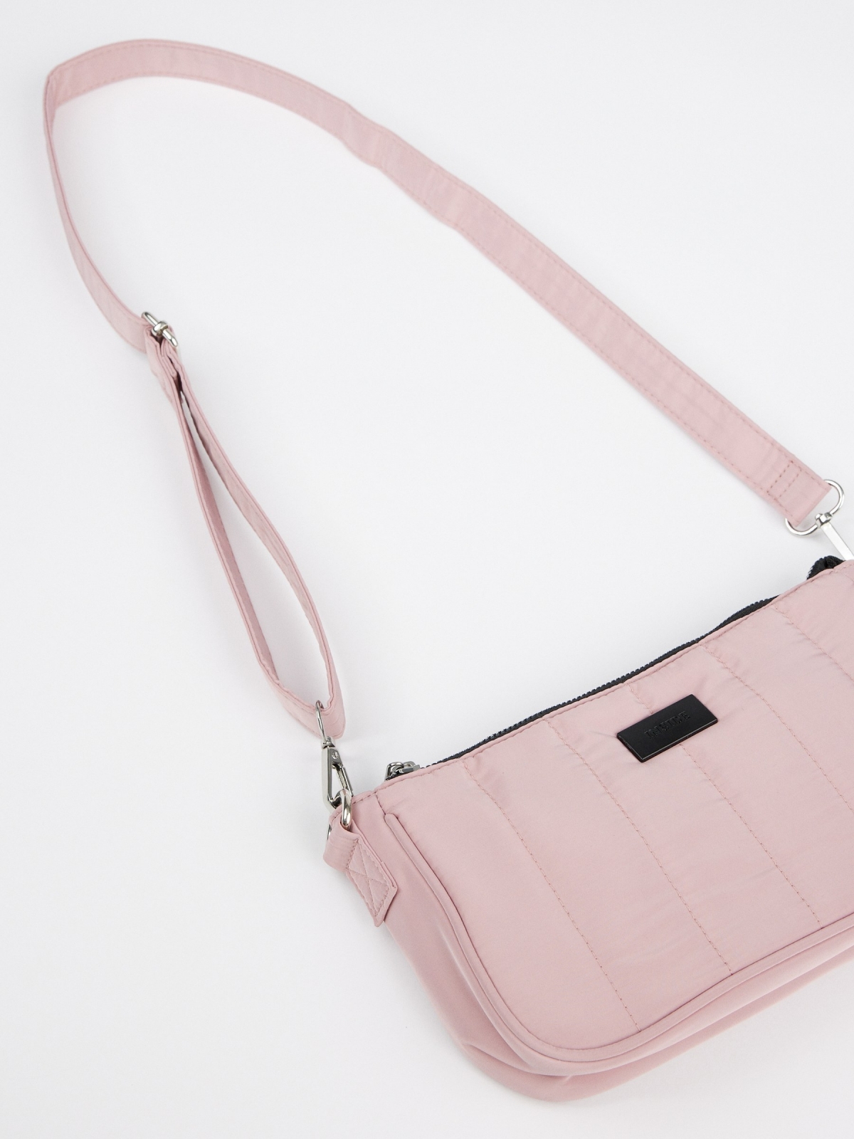 Quilted nylon shoulder bag pink 45º side view