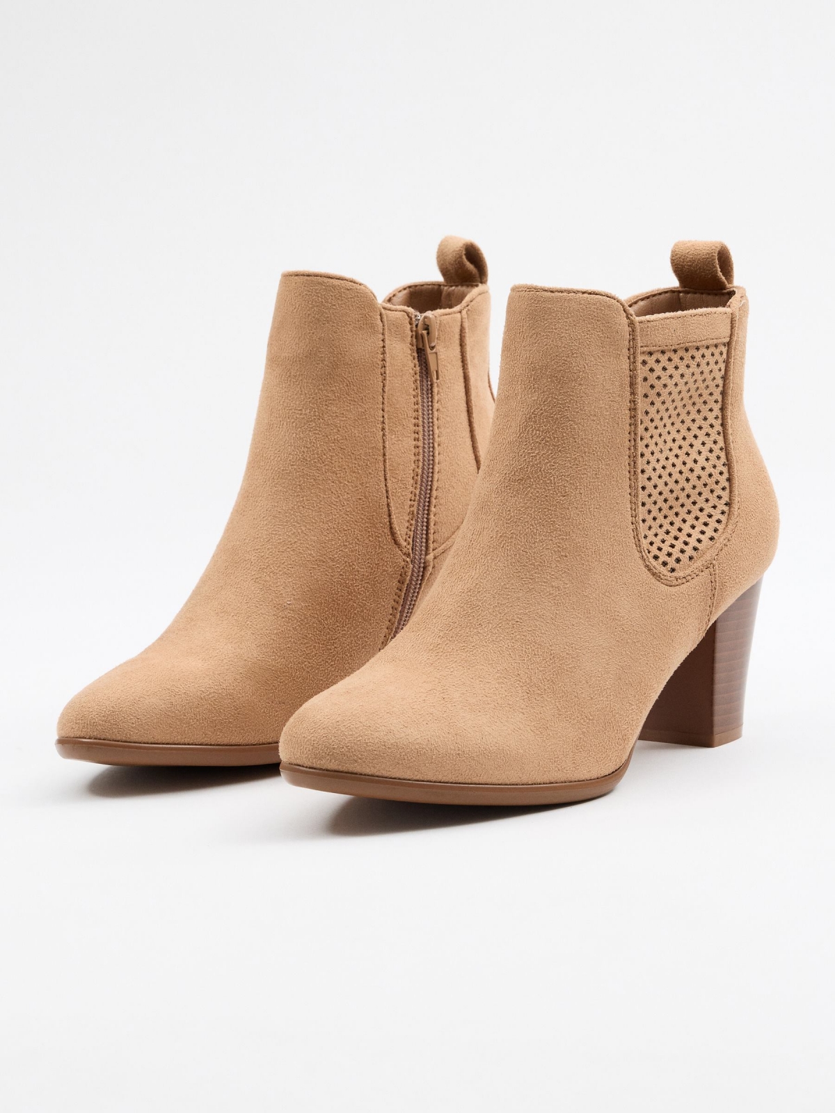 Beige ankle boots sand 45º front view