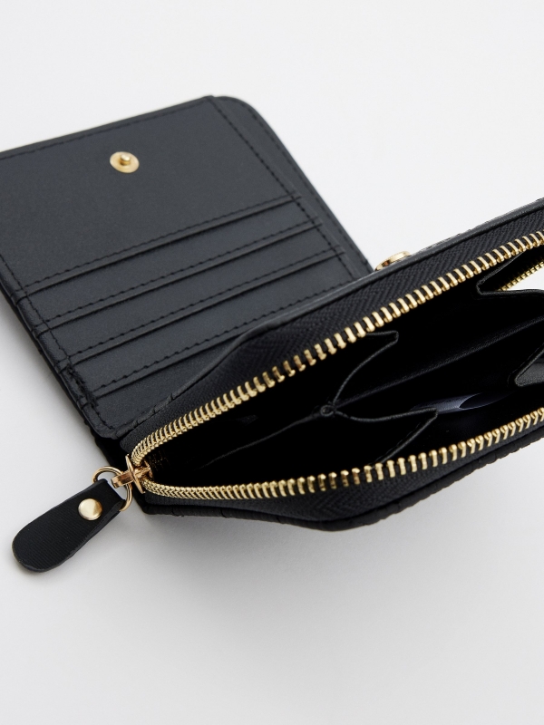 Quilted nylon wallet black detail view
