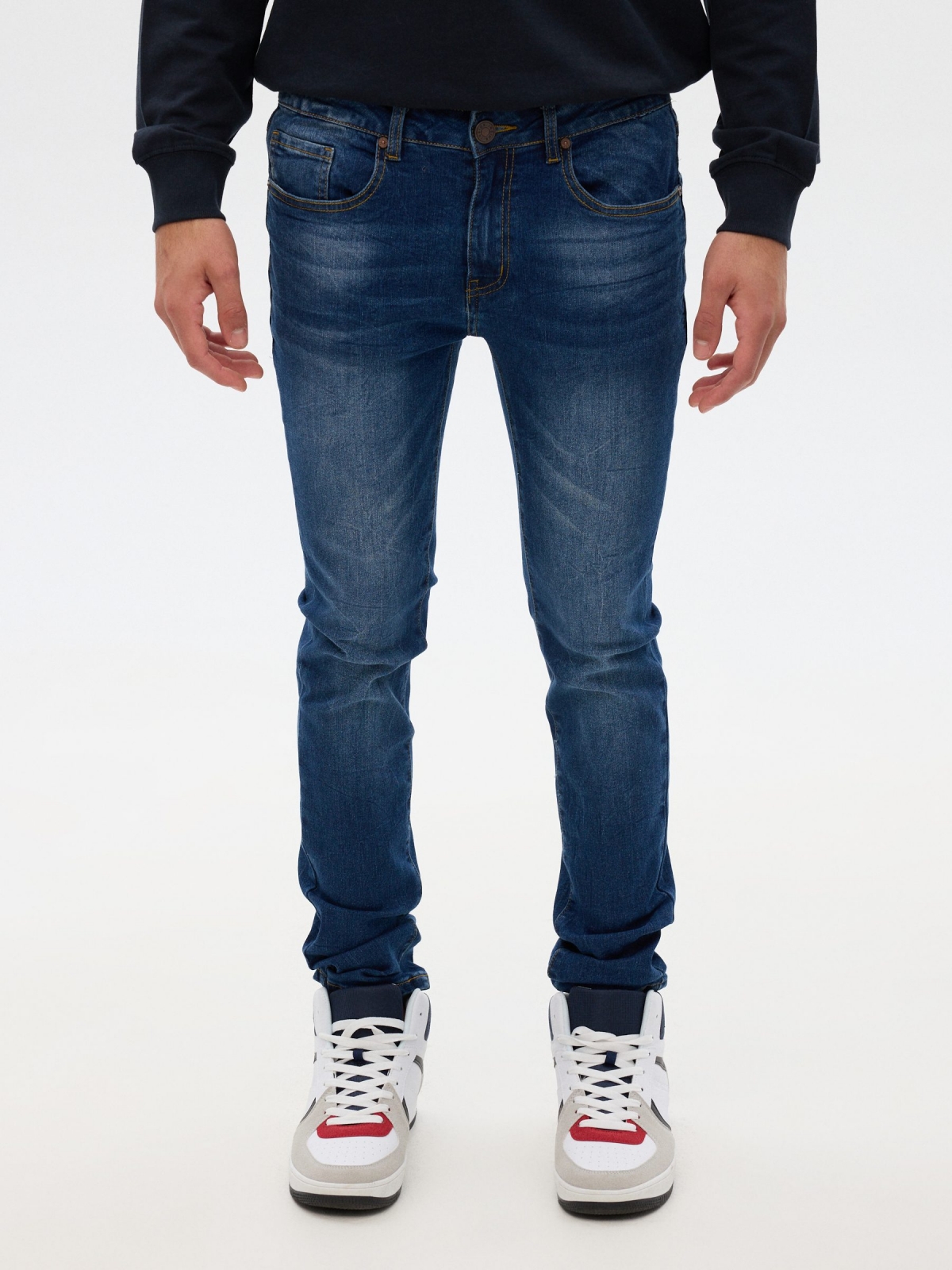 Super slim jeans dark blue middle front view