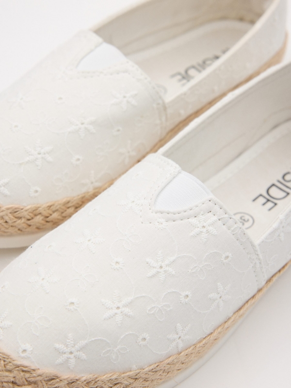 Casual embroidered espadrilles white detail view