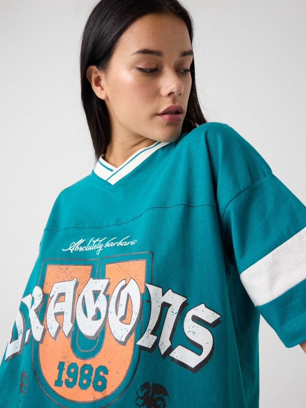Oversized college t-shirt sea green detail view