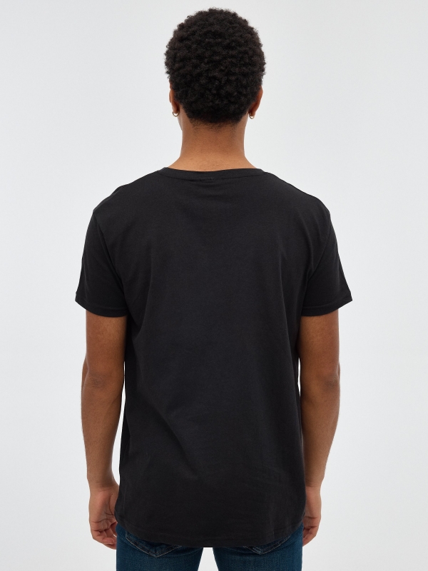 T-shirt Dragon Ball preto vista meia traseira