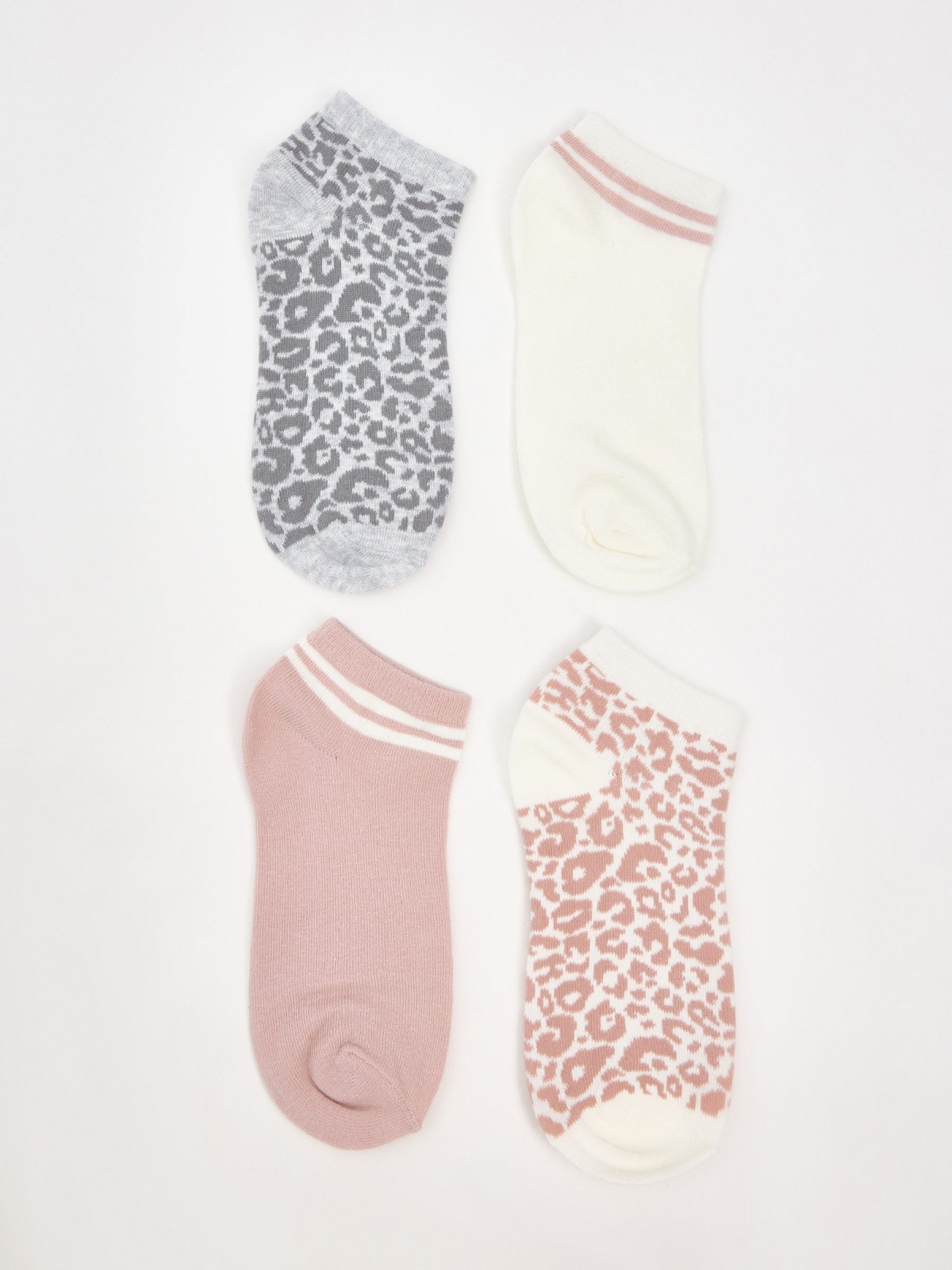 Pack of 4 animal print ankle socks multicolor front view