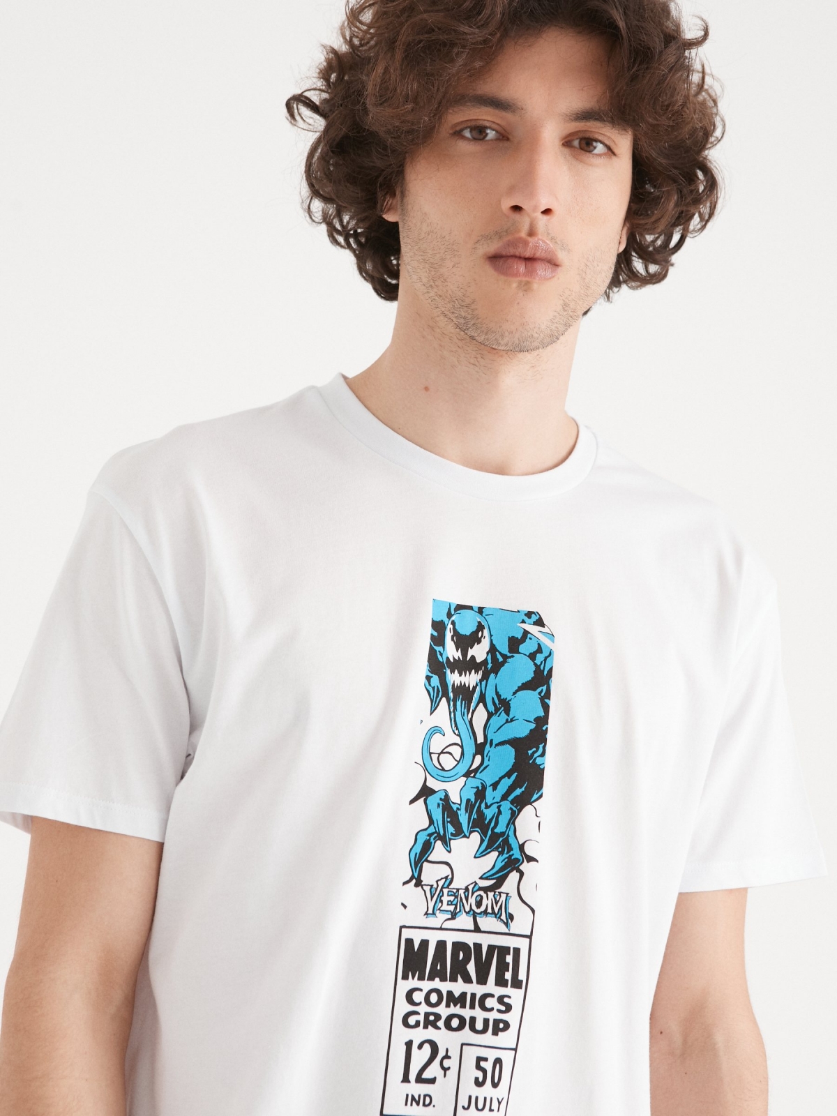 T-shirt Marvel Venom Comic branco vista detalhe