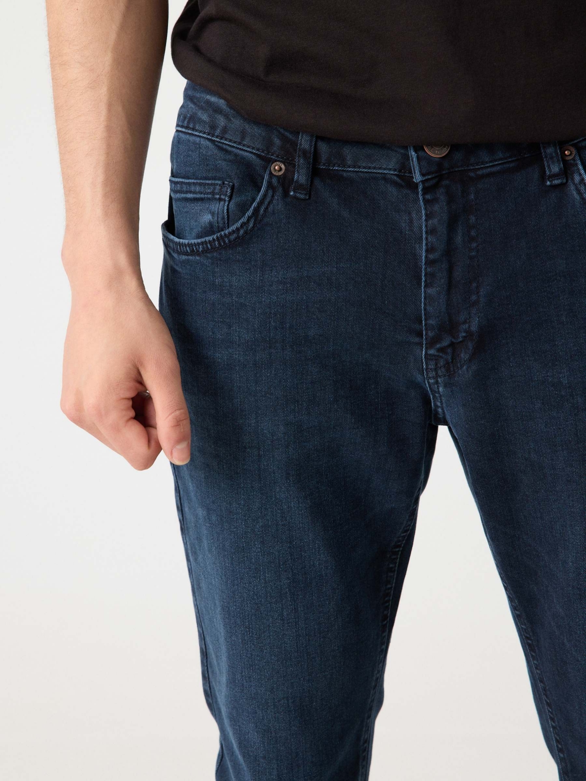 Jeans regular azul oscuro azul oscuro vista detalle