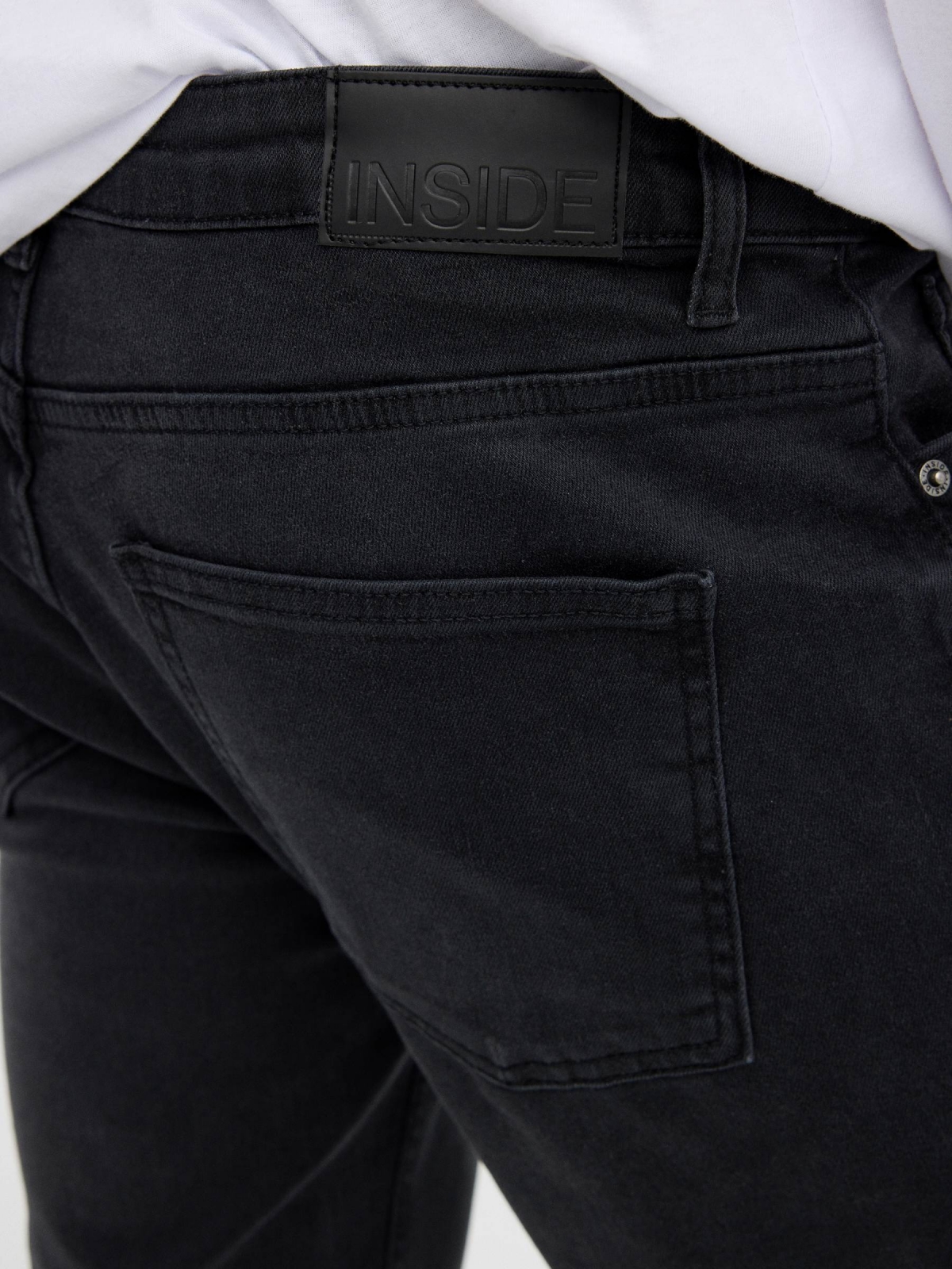 Regular jeans dark grey detail view