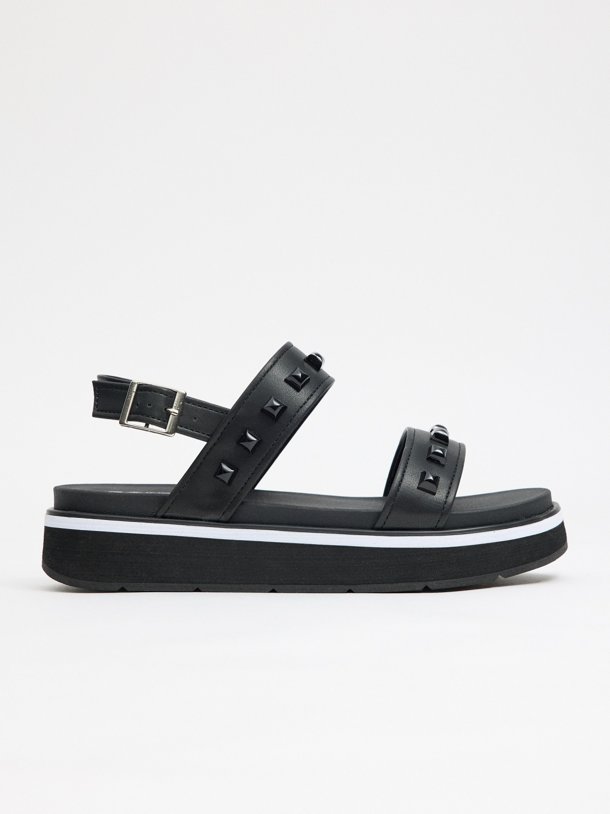 Sandália efeito couro com tachas preto