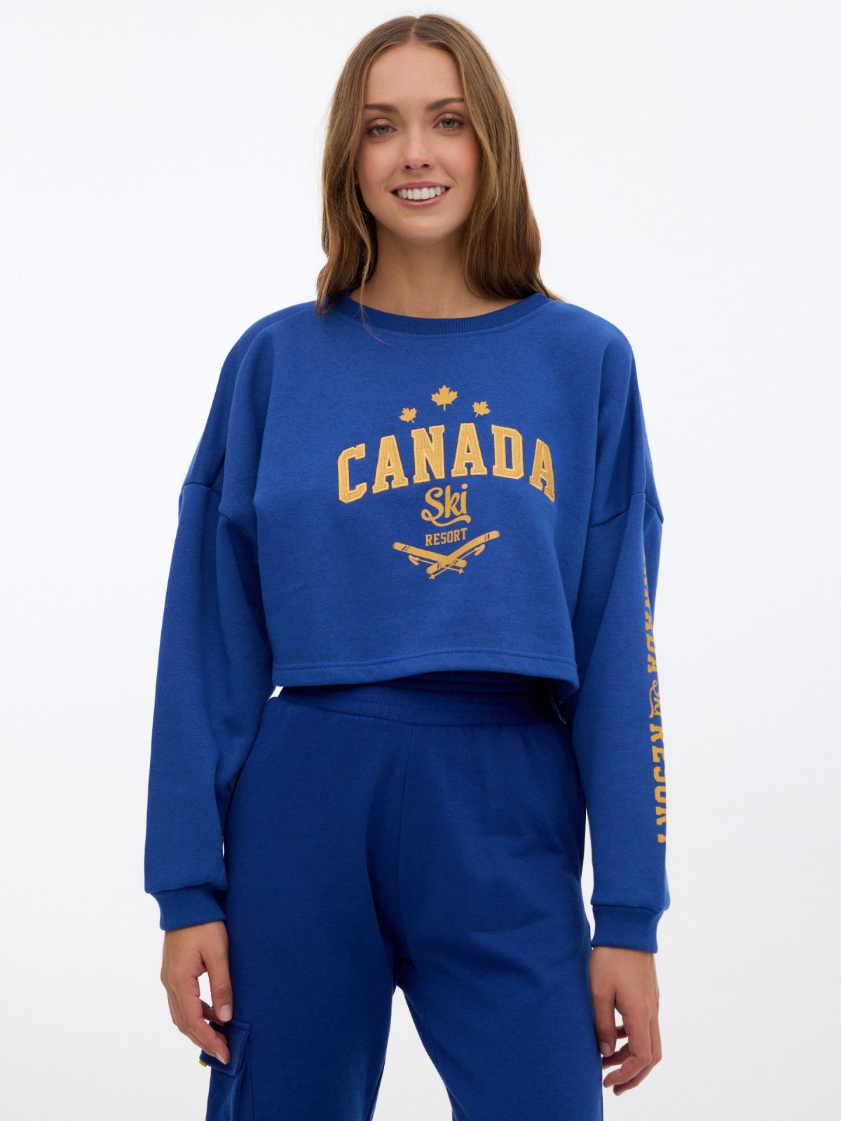 Sweatshirt cropped estampa Canadá índigo vista meia frontal