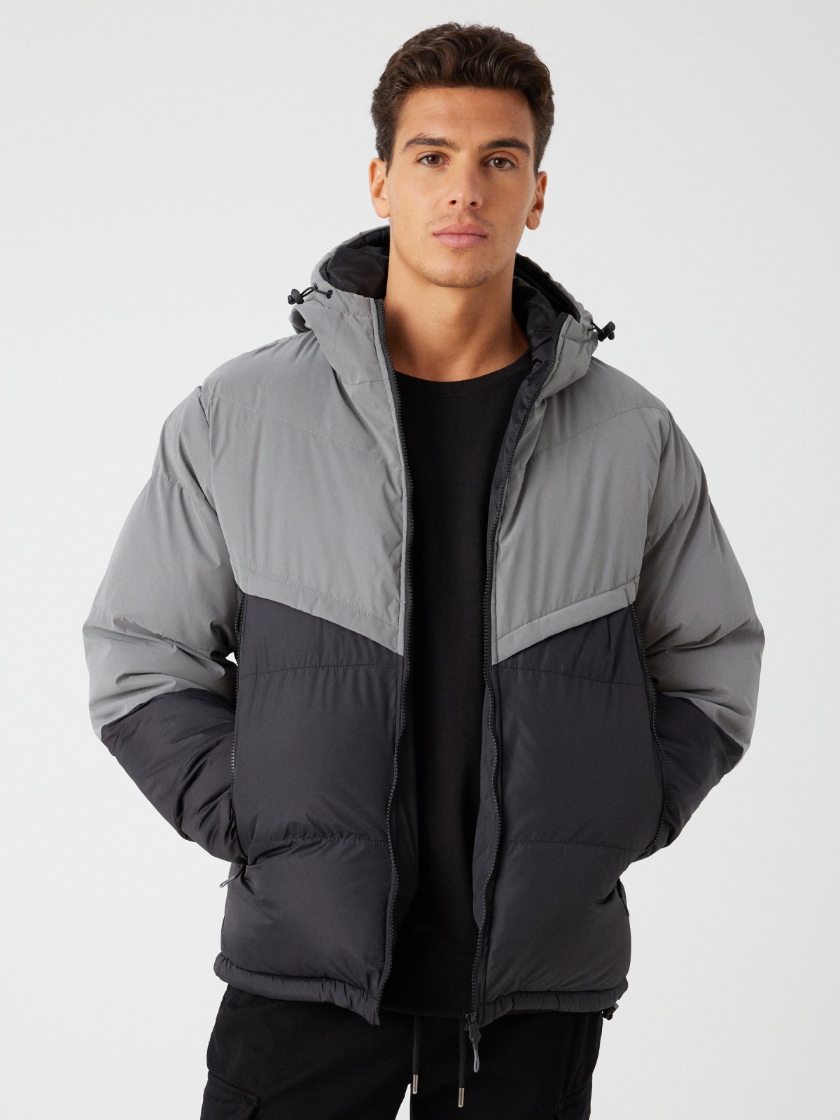 Two-tone padded jacket with hood black middle front view