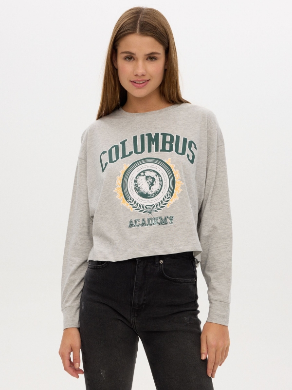 Cropped college t-shirt light grey middle front view