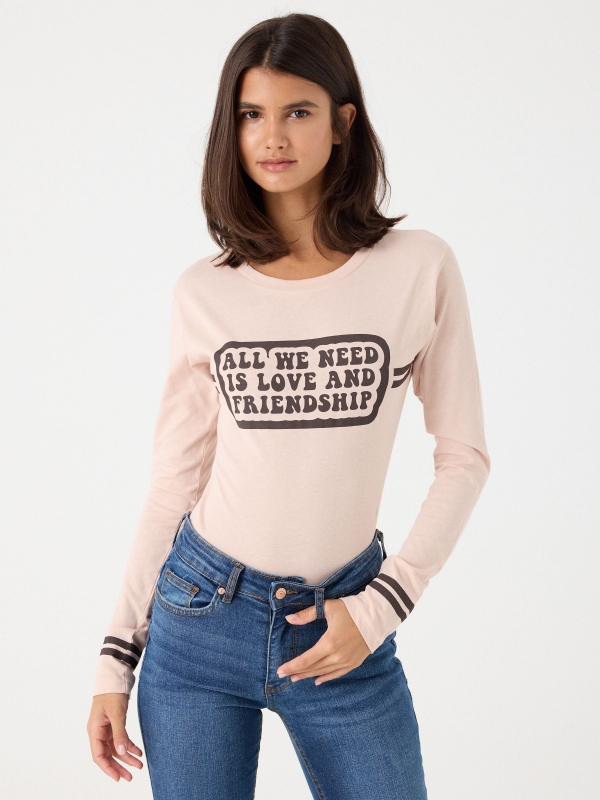T-shirt manga longa mensagem rosa claro vista meia frontal