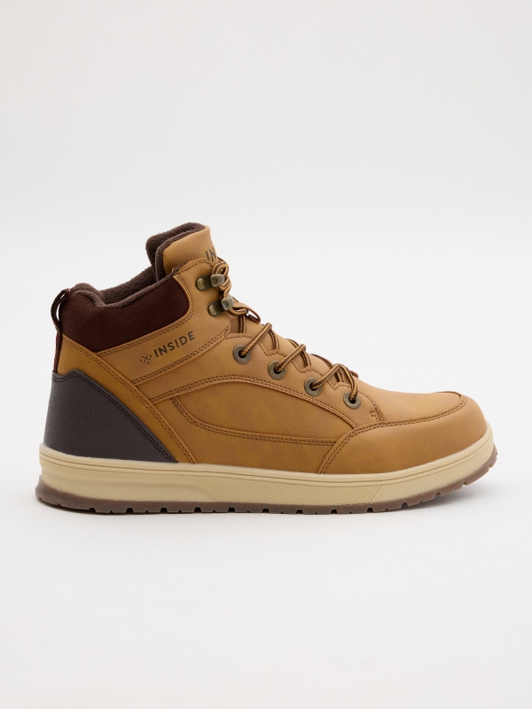 Combined mountain boot camel