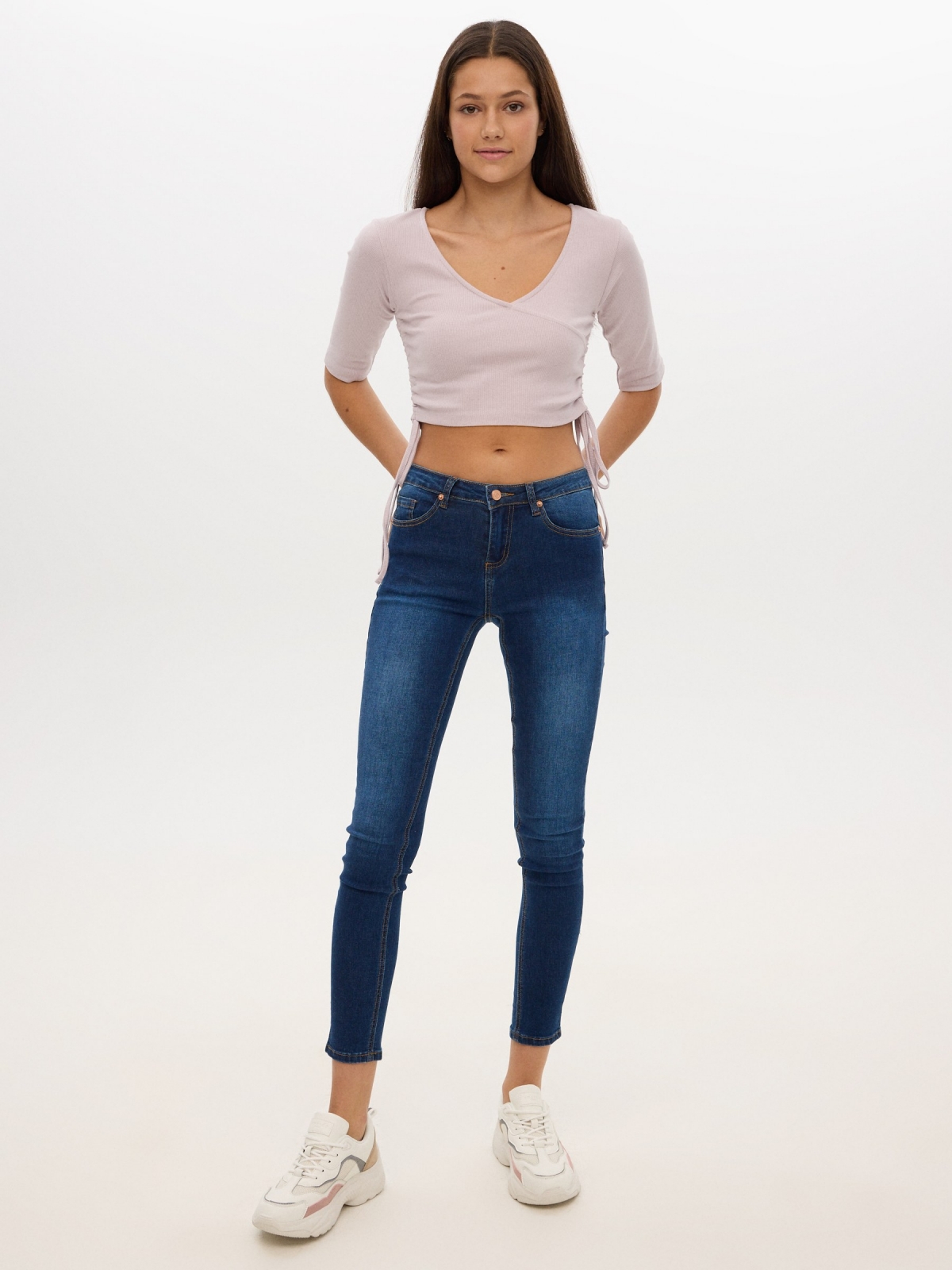 Jeans skinny mid rise azul vista geral frontal