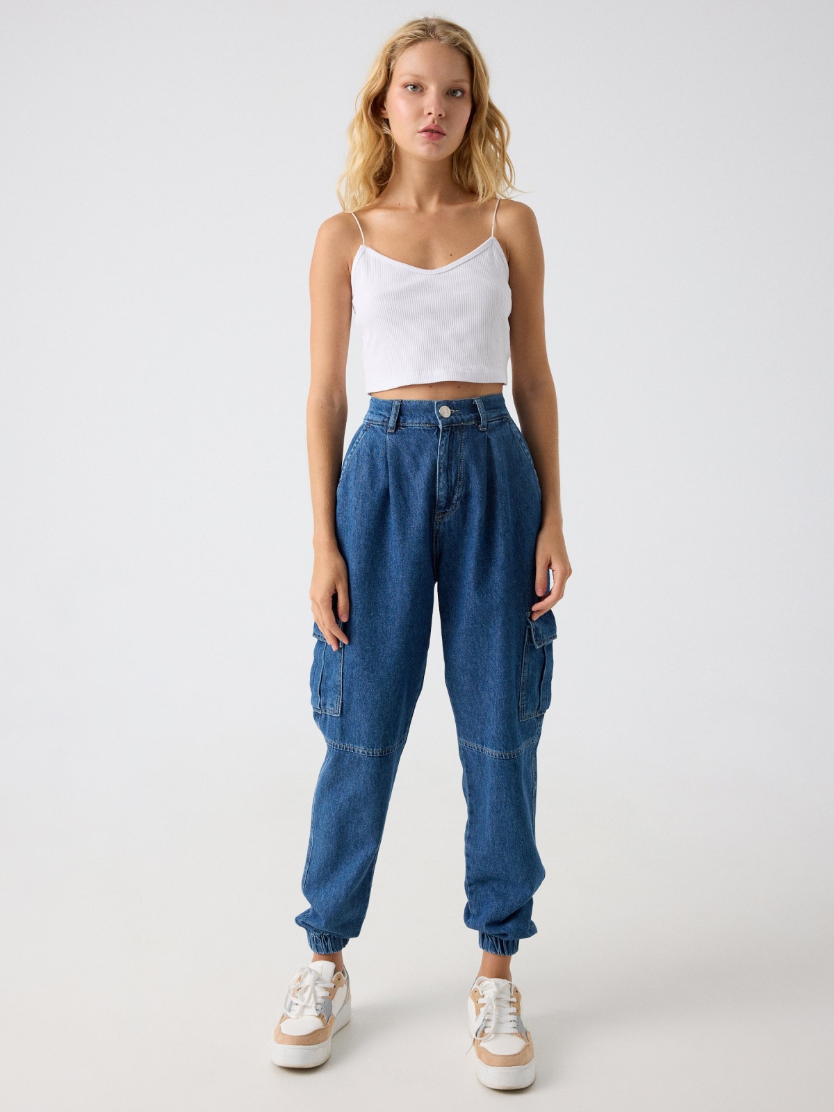 Slouchy cargo jeans blue front view