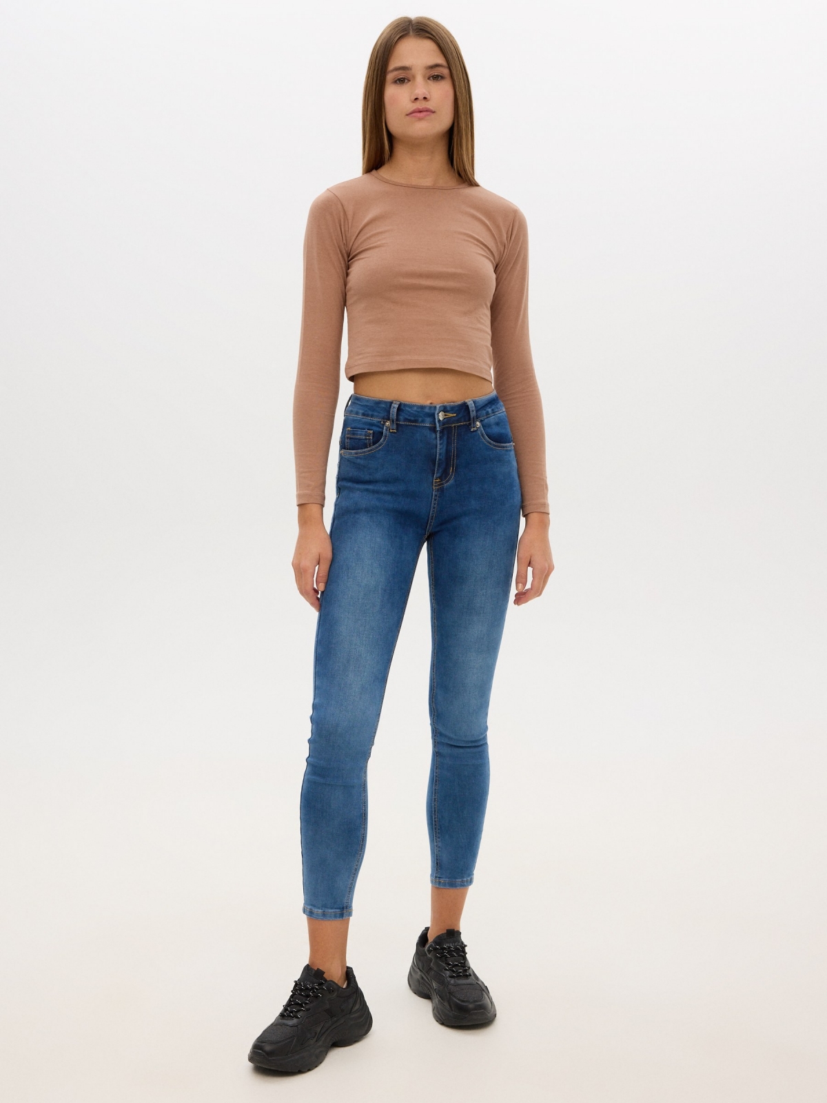 Blue push-up skinny jeans blue front view