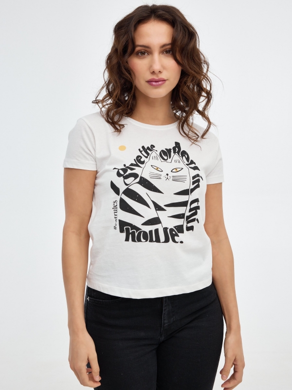 Camiseta order in this house blanco roto vista media frontal