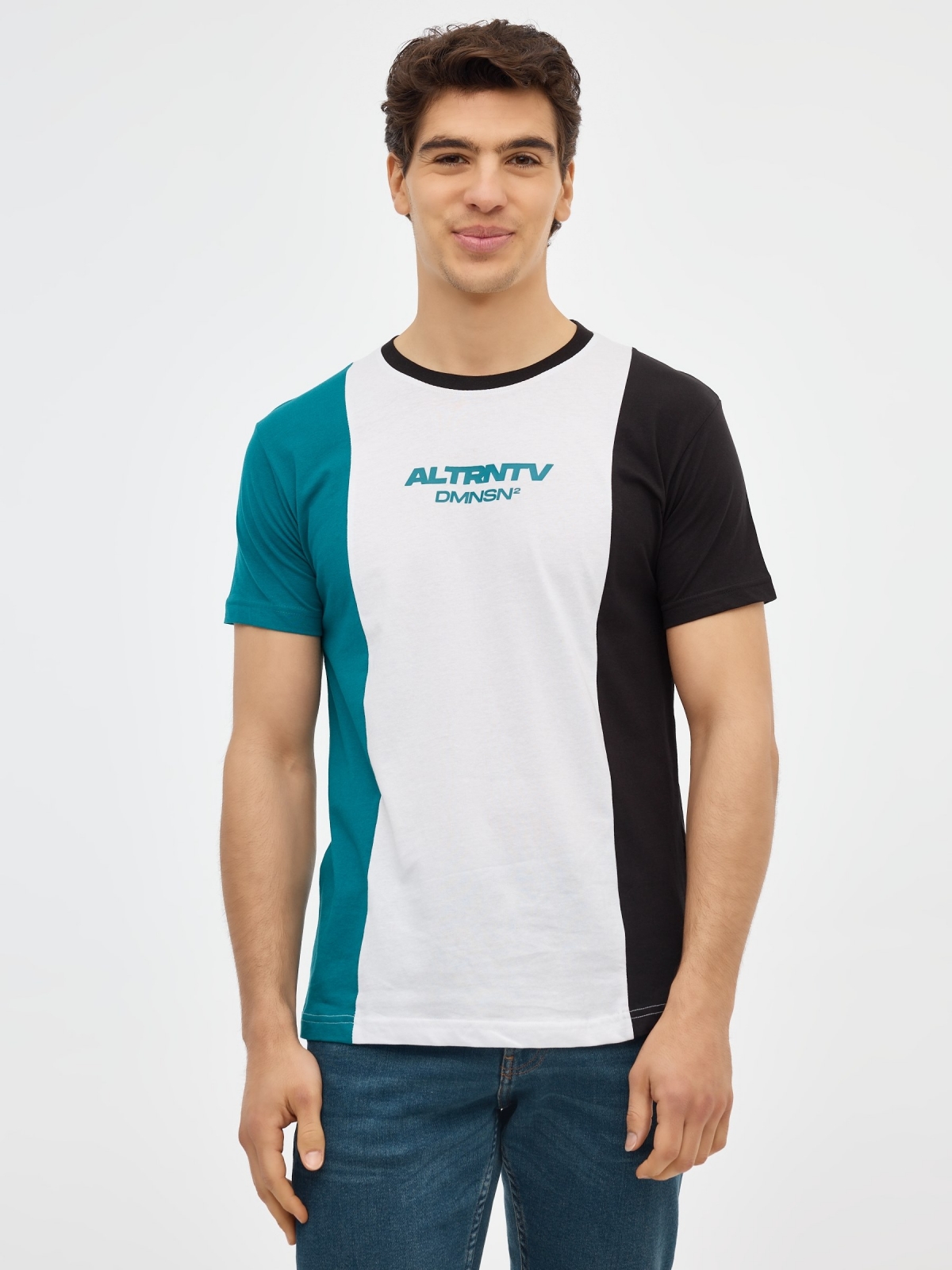 Camiseta ALTRNTV negro vista media frontal