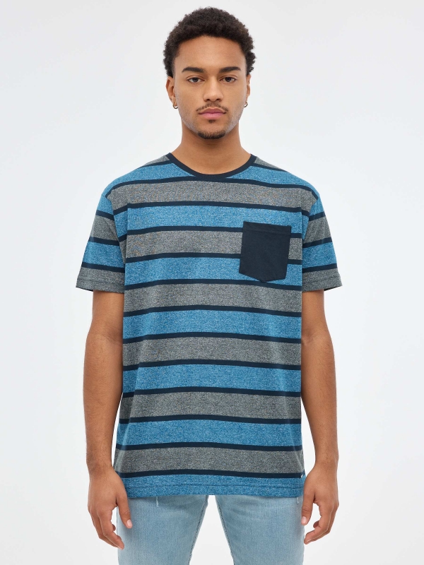 Striped T-shirt with pocket navy middle front view