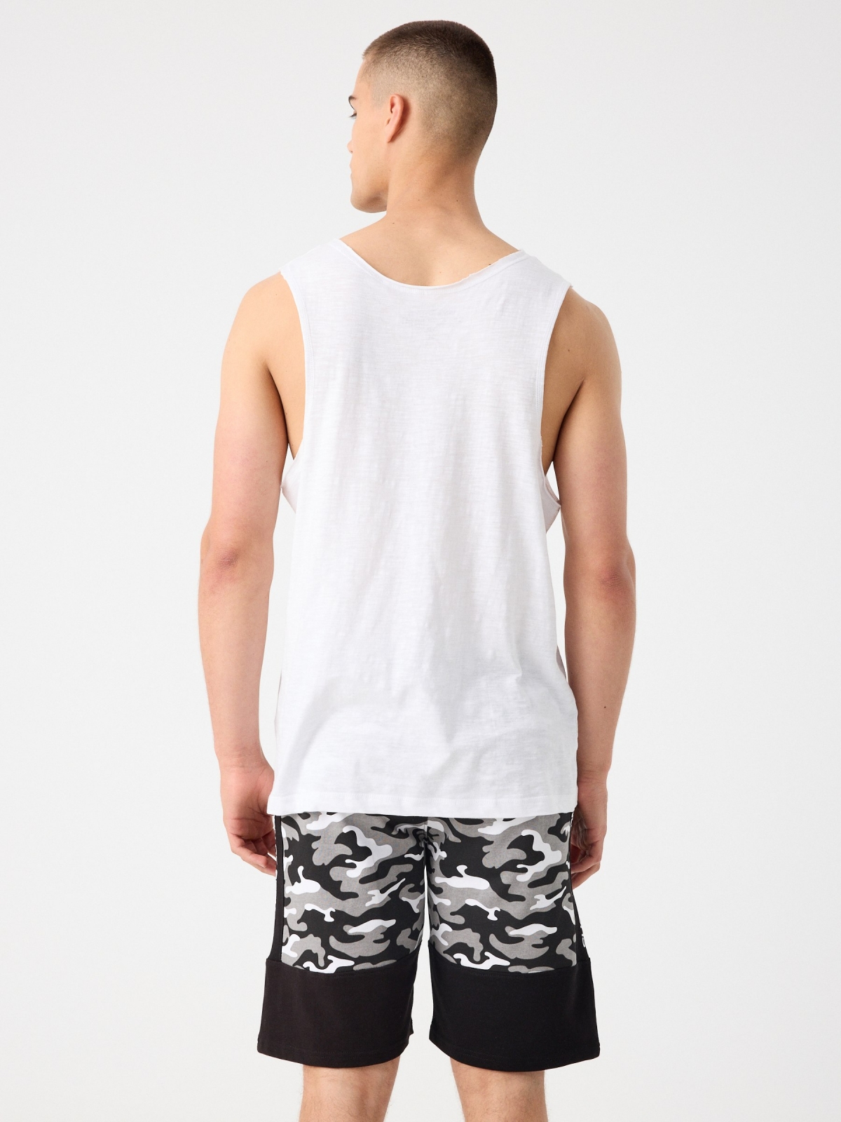 Camouflage combined jogger shorts black middle back view