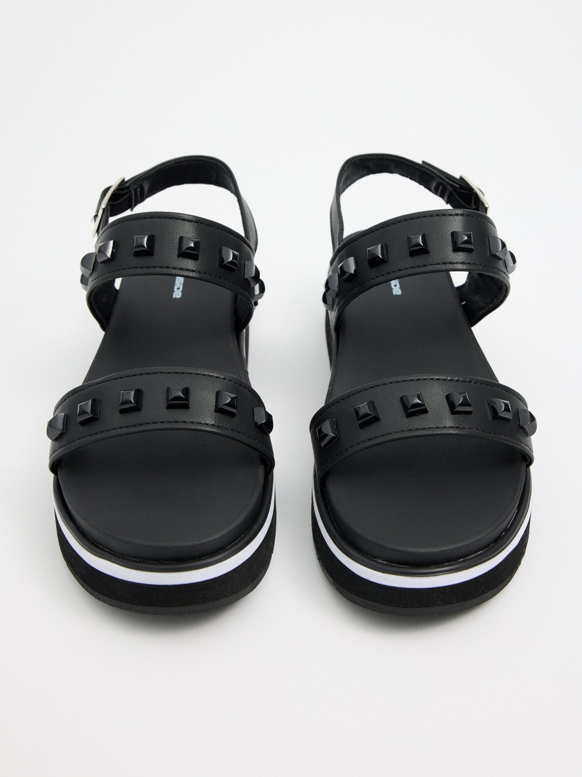 Sandália efeito couro com tachas preto vista superior