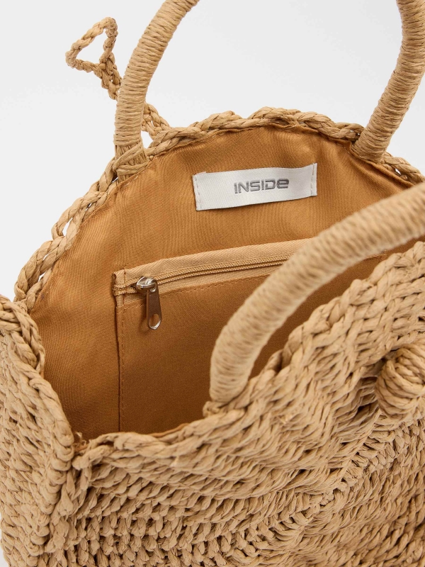 Round raffia shoulder bag cinnamon detail view