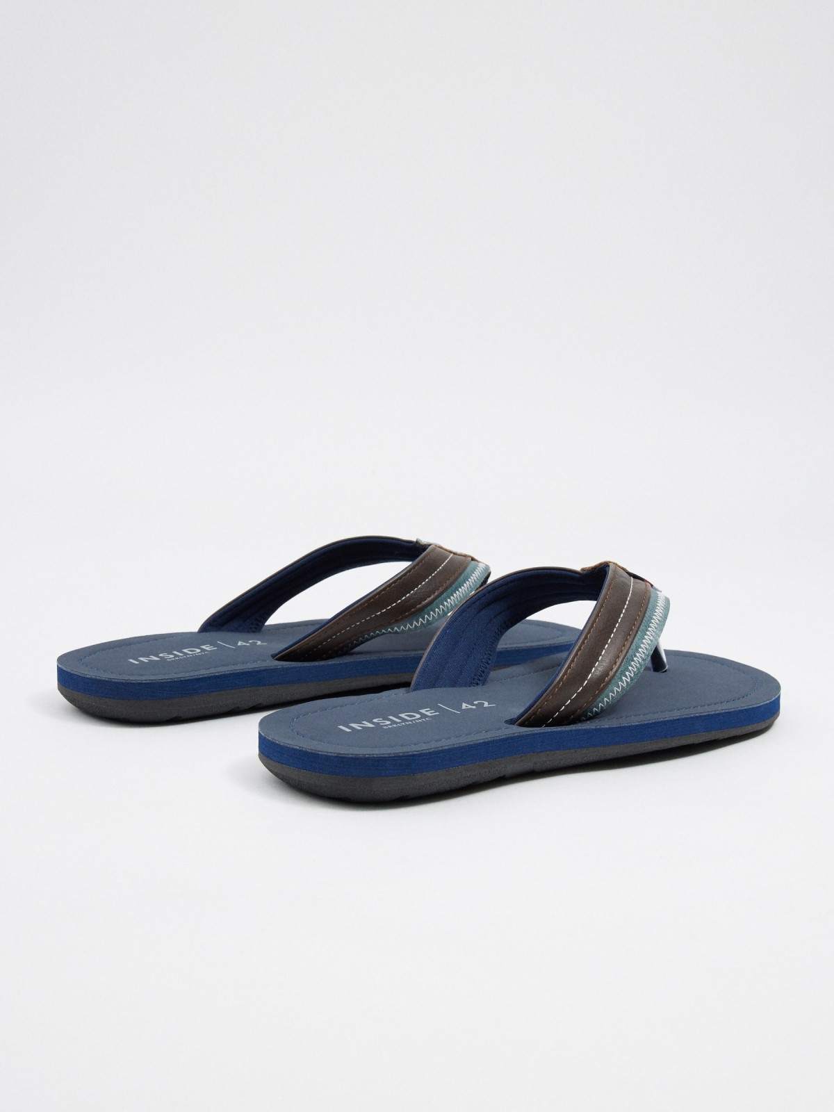 Sandálias de dedo azul marinho azul marinho vista traseira 45º