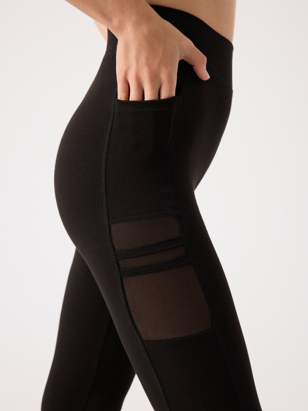 Combined mesh leggings black detail view