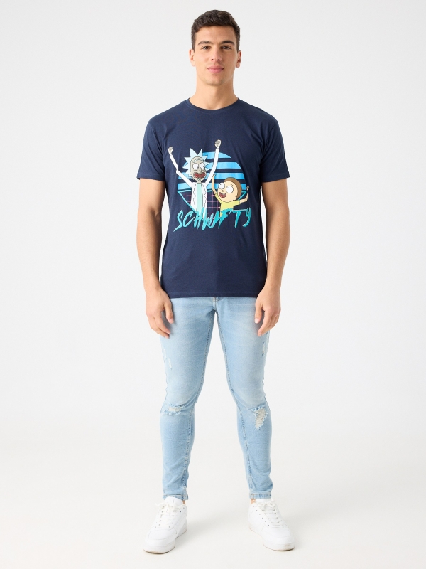 Camiseta com estampa Rick e Morty azul marinho vista geral frontal