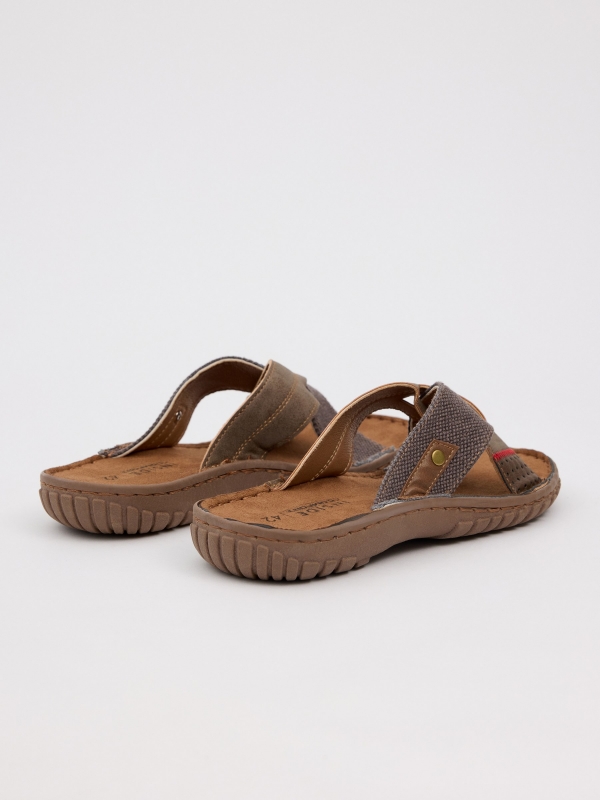 Sandal combined crossed straps taupe 45º back view