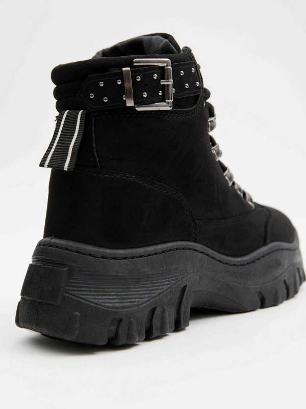 Casual fashion platform boot black