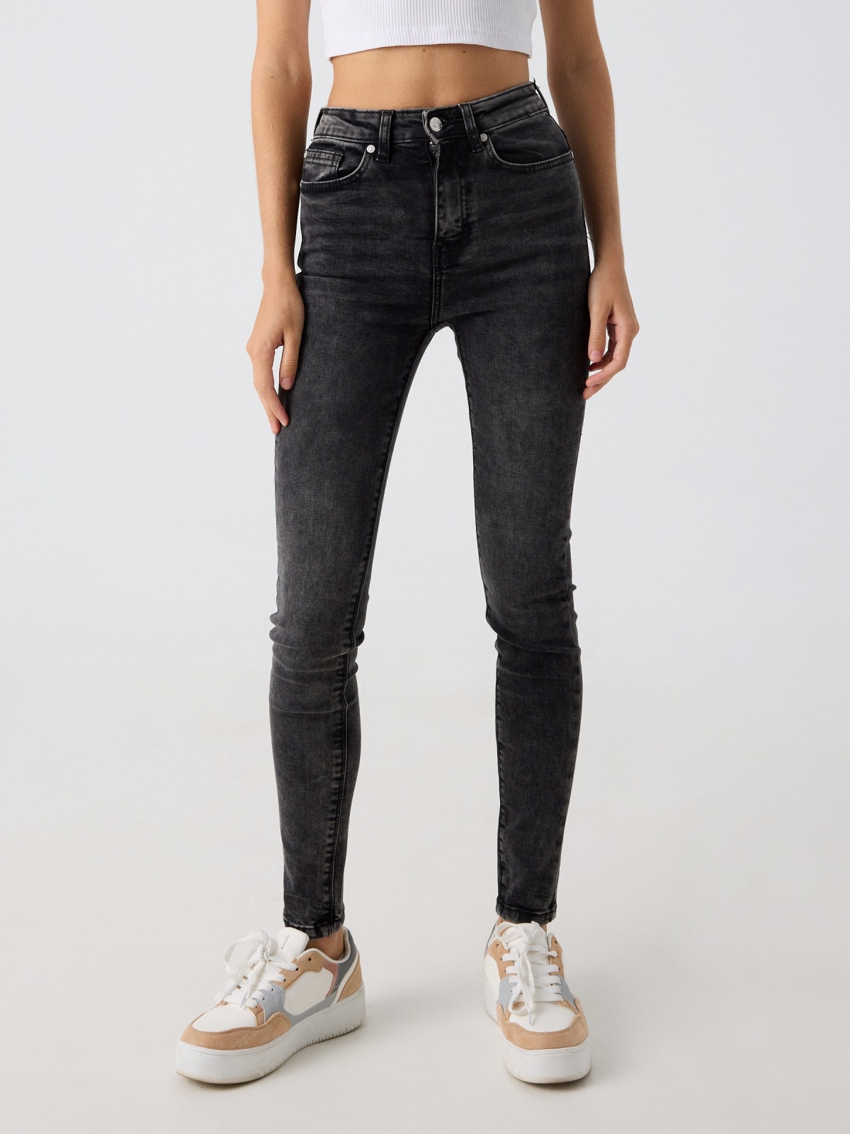 Washed black high waisted skinny jeans black middle front view