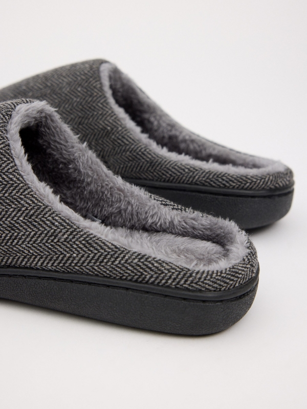 Fur lined house slippers dark grey detail view