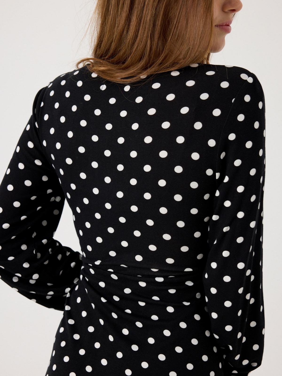 Polka dot print V-neck dress black detail view