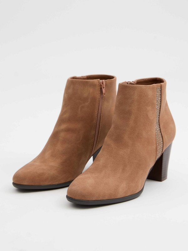 Camel leather effect ankle boots beige 45º front view