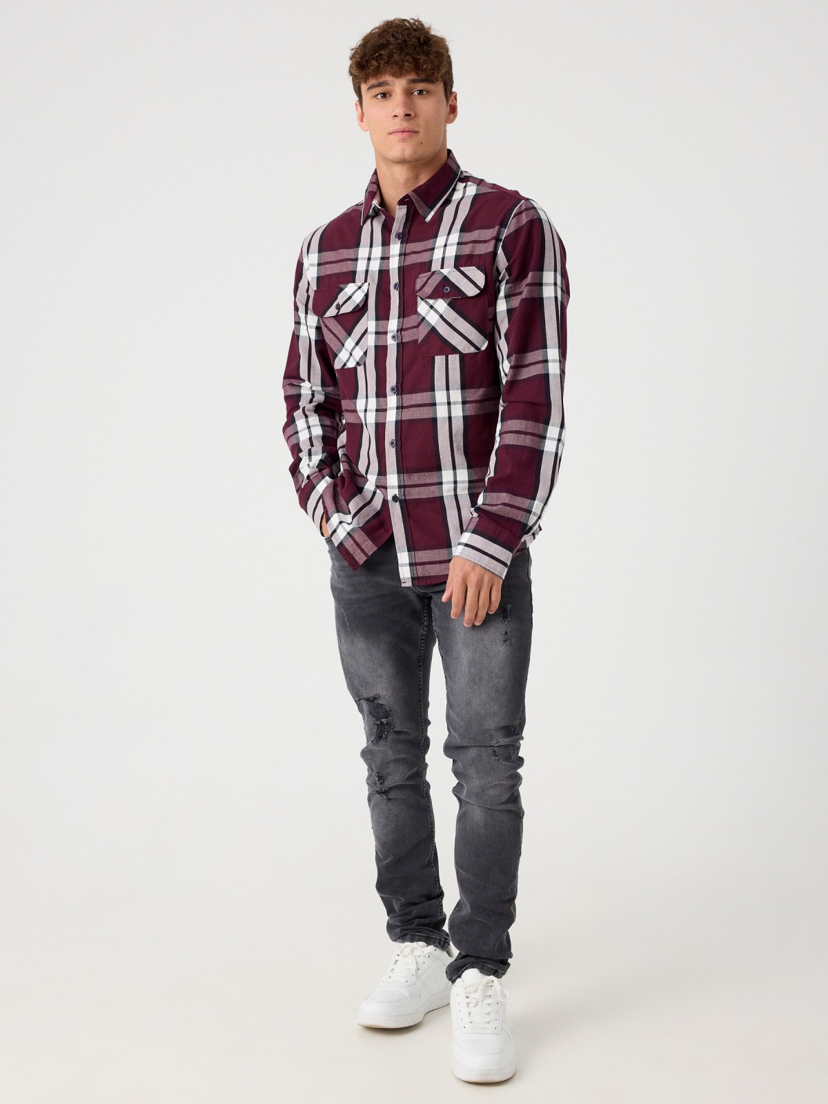 Checked shirt with flap pockets garnet front view