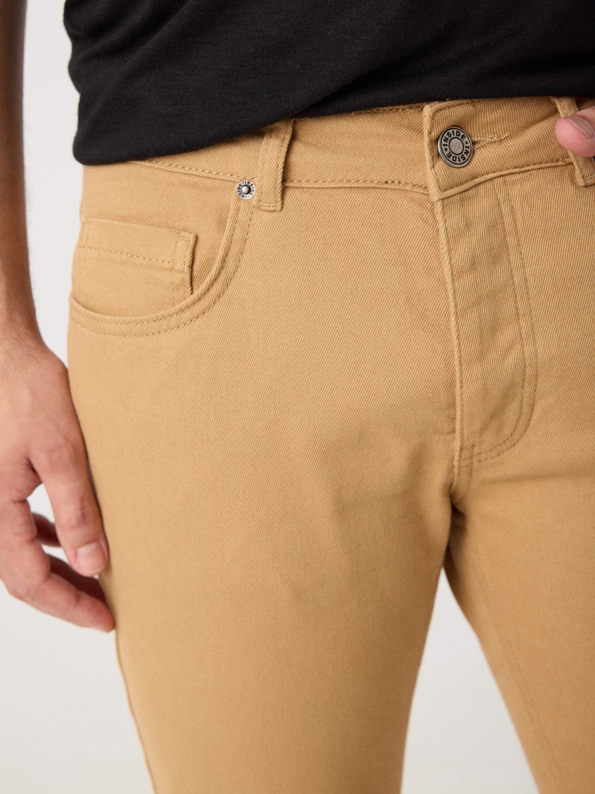 Regular five-pocket trousers camel detail view