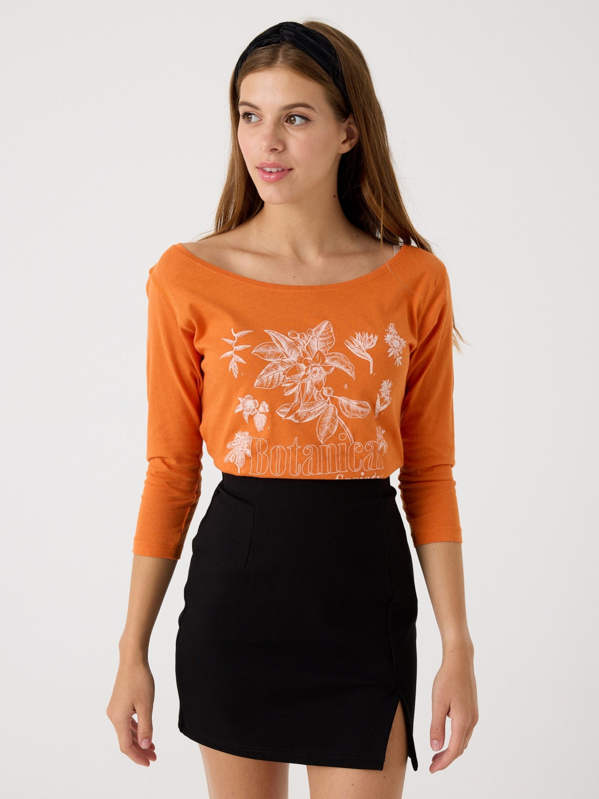 Floral print 3/4 sleeve t-shirt orange middle front view