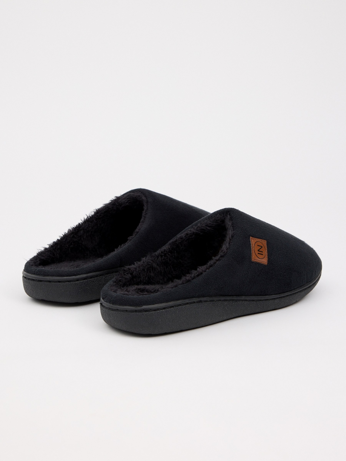 Black home slippers black front view