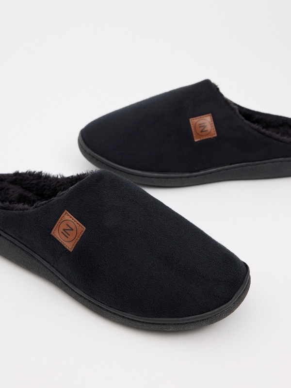 Black home slippers black
