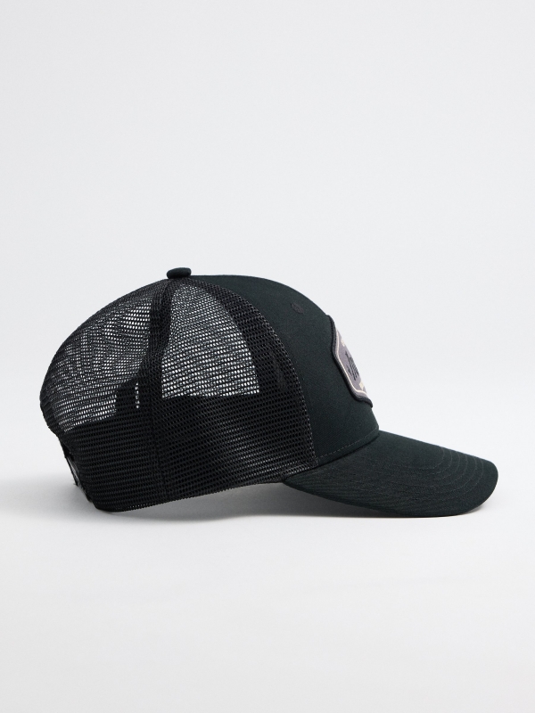 Black cap with patch black middle 45º front view