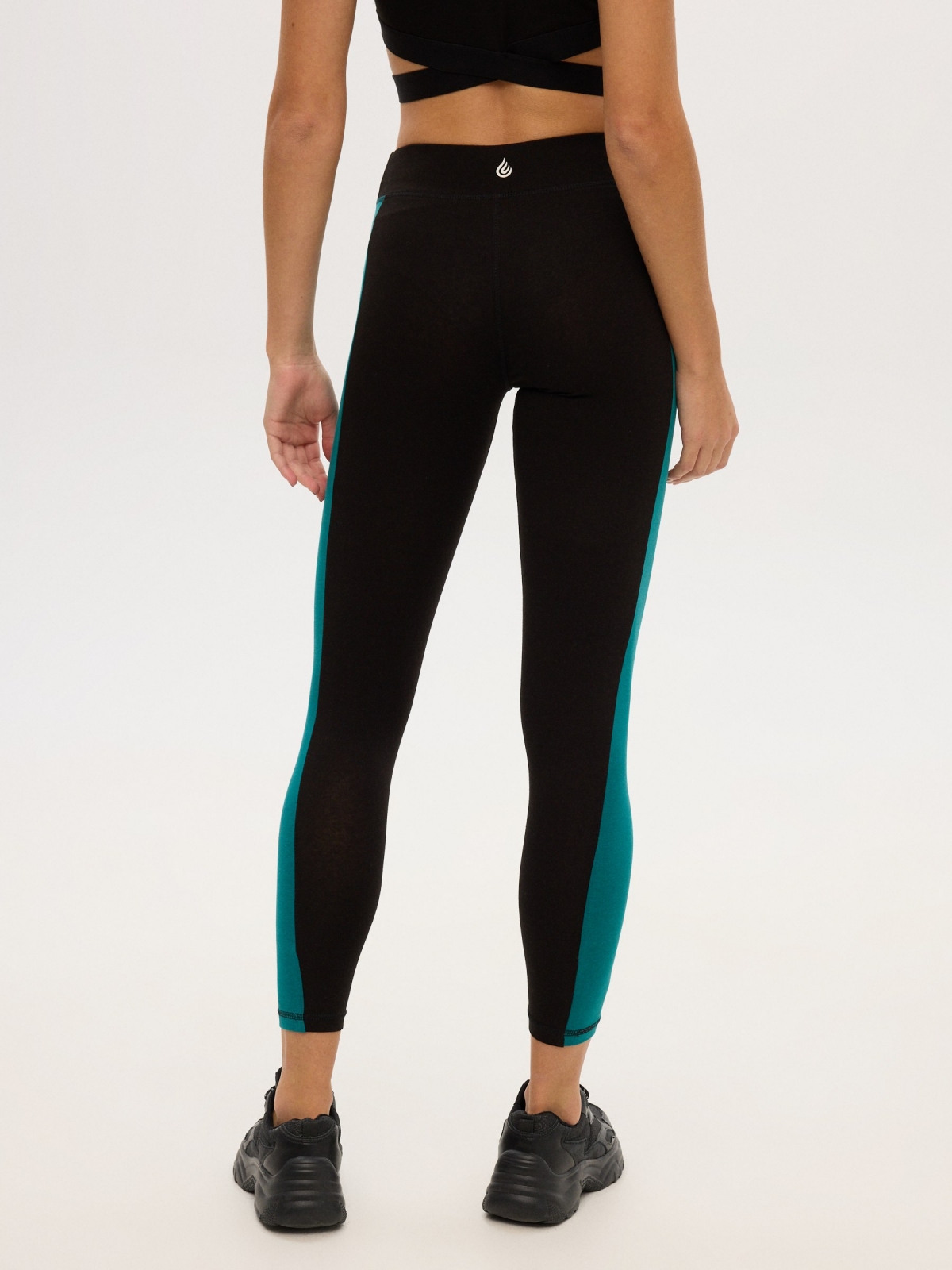 Leggings with print black middle back view